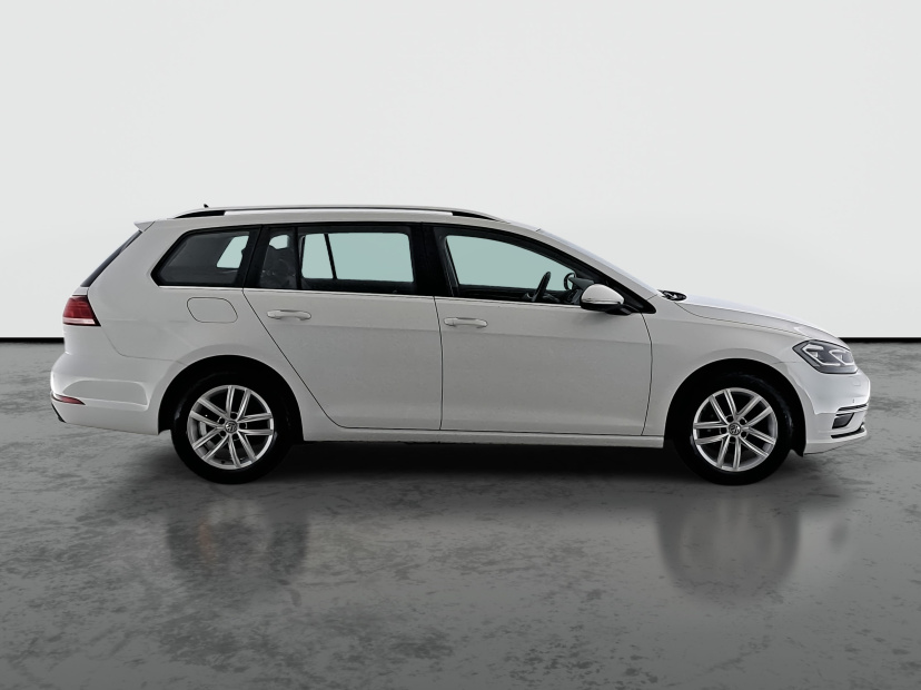 Volkswagen Golf, 2020