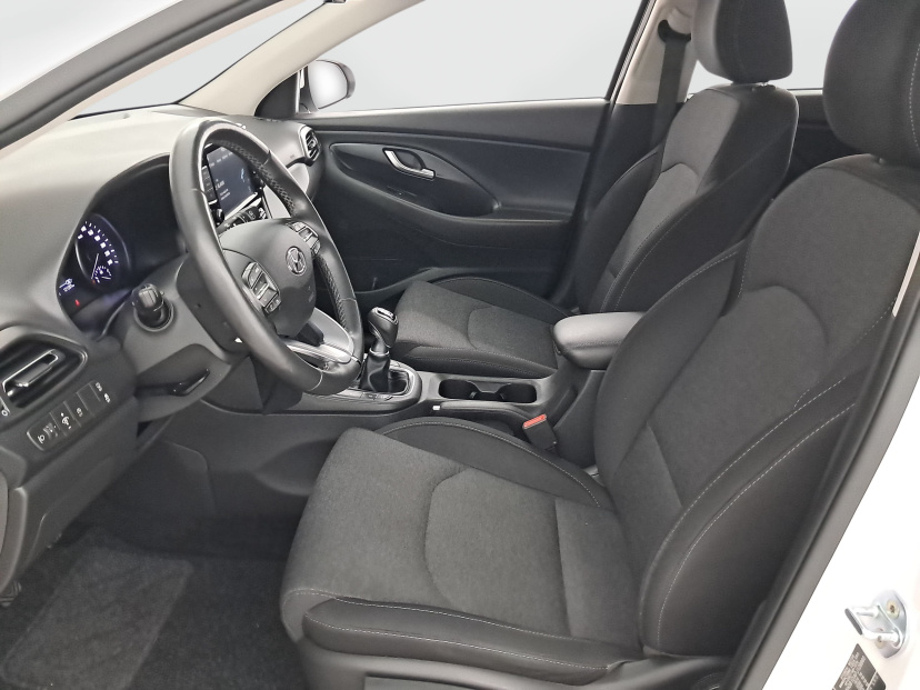 Hyundai i30, 2023