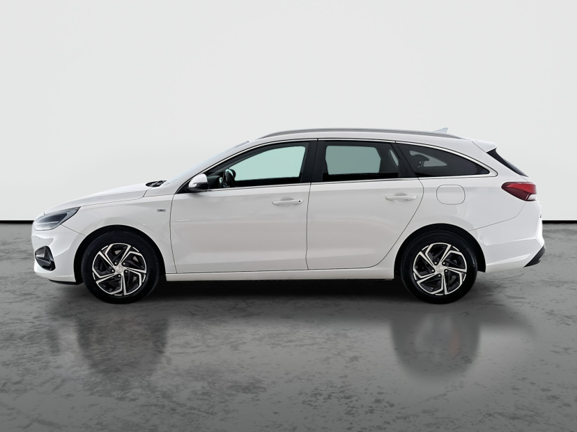 Hyundai i30, 2023