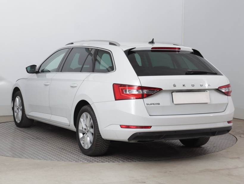 Škoda Superb, 2022