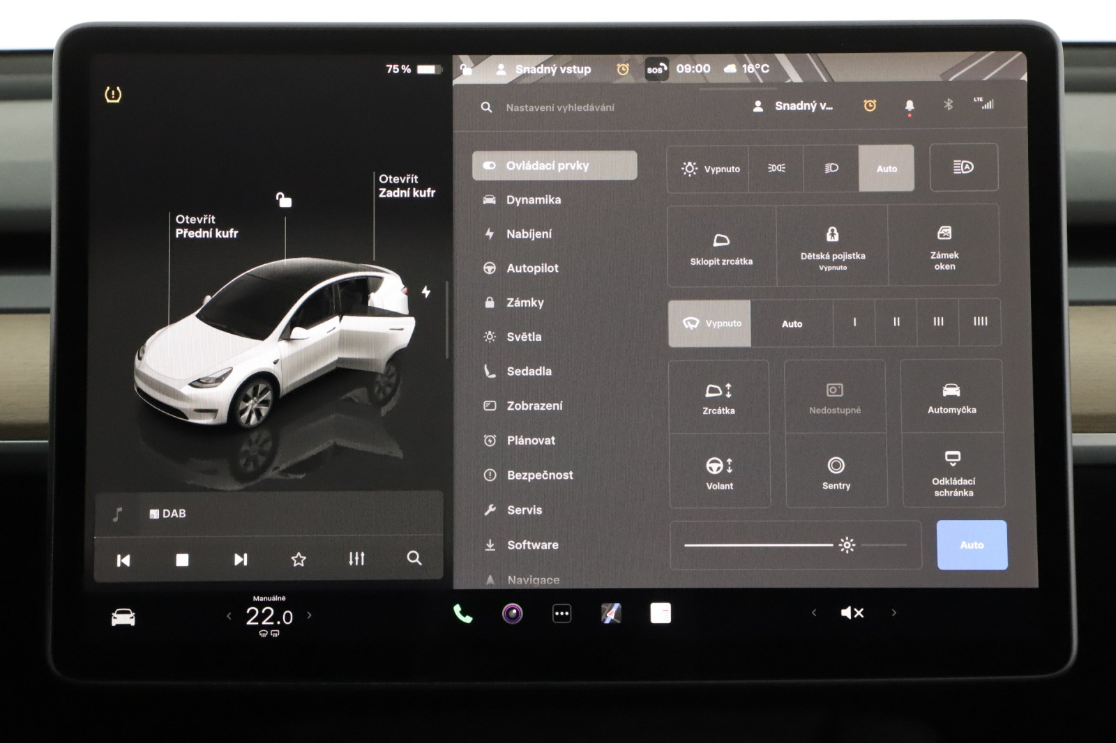 Tesla Model Y Standard Range – fotografie 18