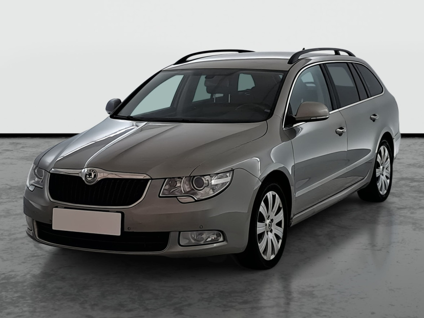 Škoda Superb, 2011