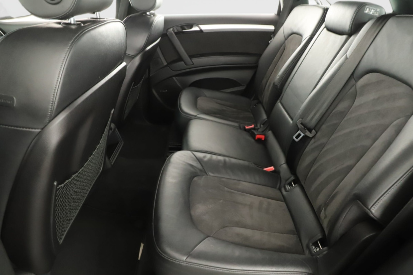 Audi Q7, 2010