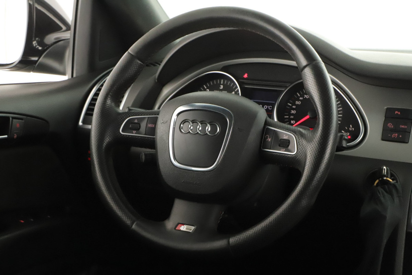 Audi Q7, 2010
