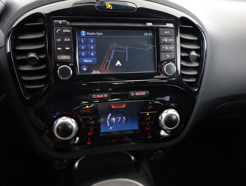 Nissan Juke, 2015