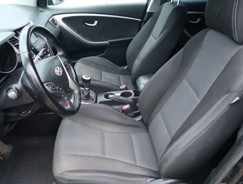 Hyundai i30, 2013