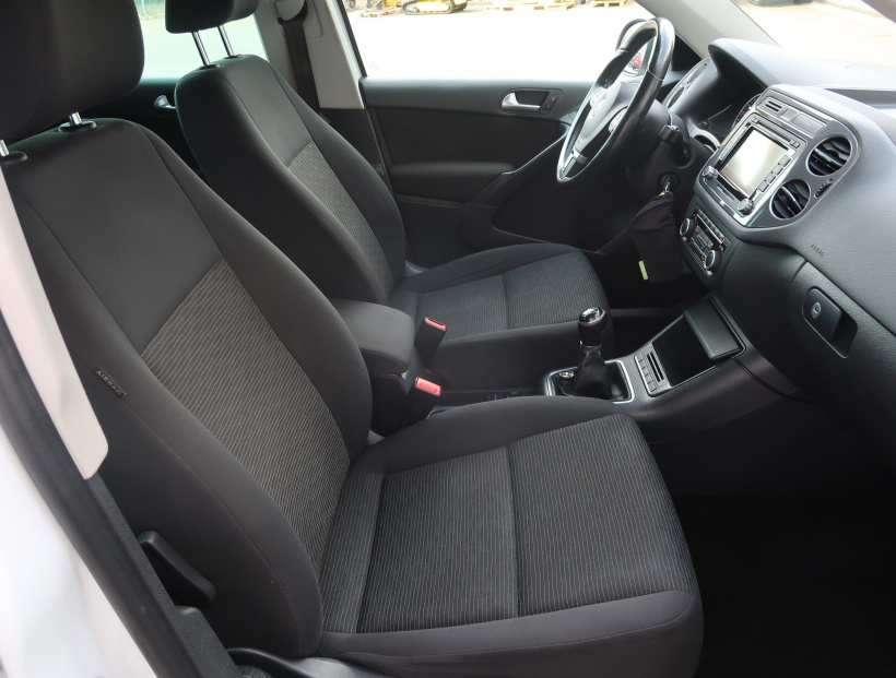 Volkswagen Tiguan, 2014