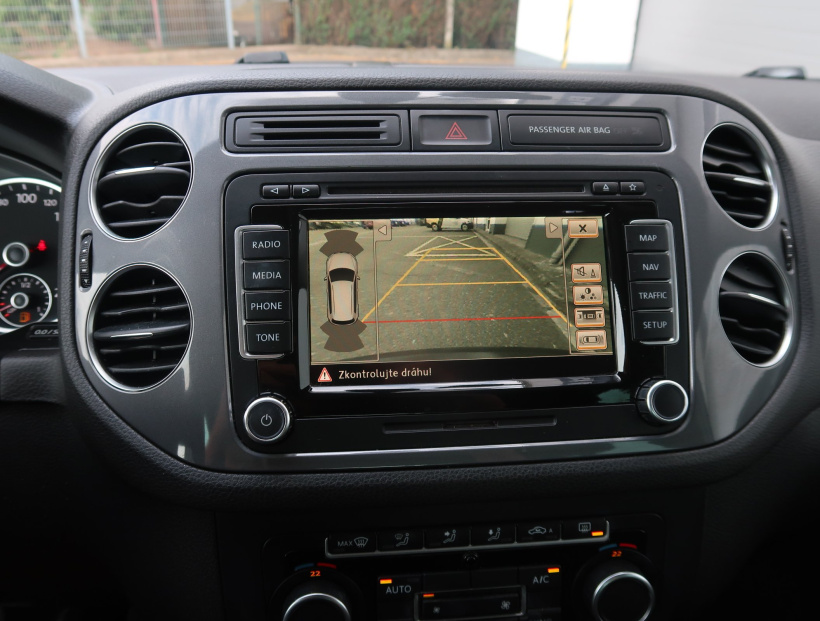Volkswagen Tiguan, 2014
