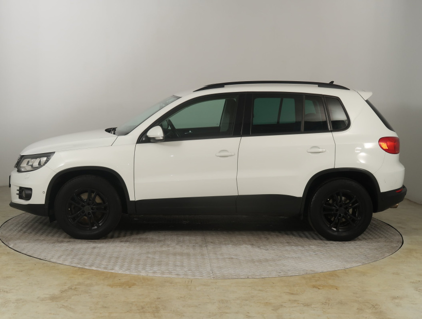 Volkswagen Tiguan, 2014