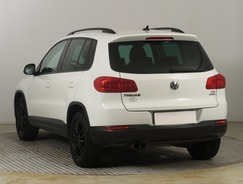 Volkswagen Tiguan, 2014