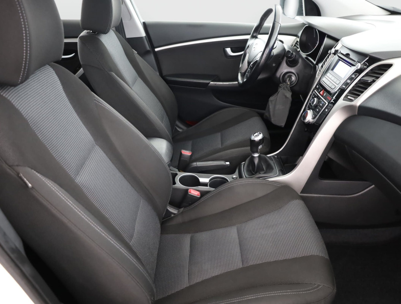 Hyundai i30, 2016