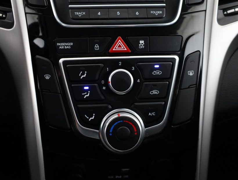 Hyundai i30, 2016