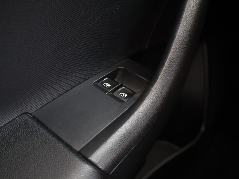 Škoda Rapid Spaceback, 2015