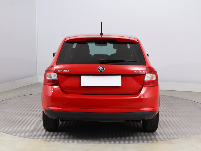 Škoda Rapid Spaceback, 2015