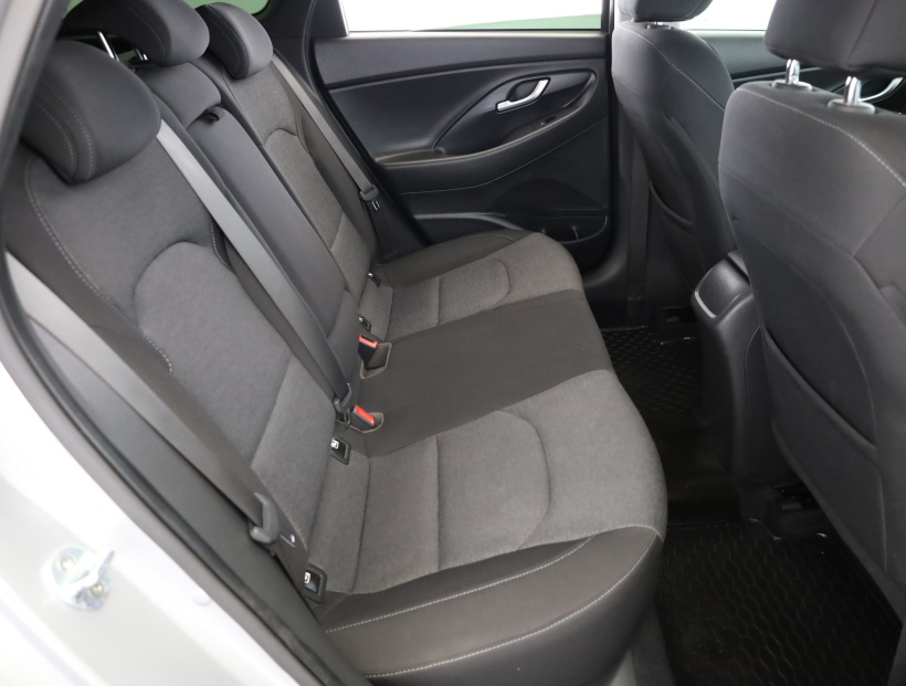 Hyundai i30, 2022