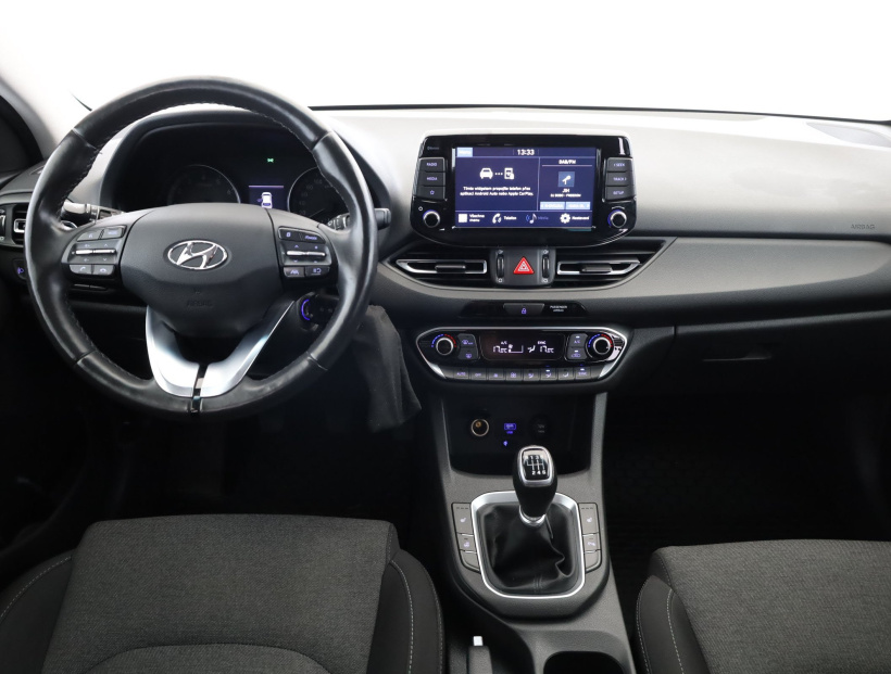Hyundai i30, 2022
