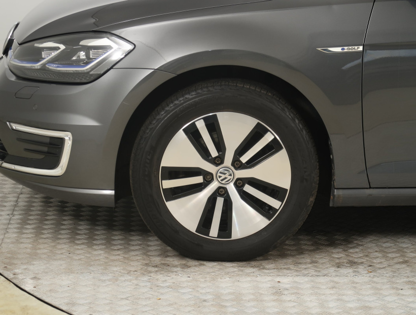 Volkswagen e-Golf, 2020