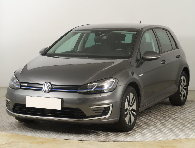 Volkswagen e-Golf, 2020