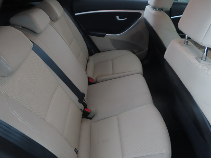 Hyundai i30, 2014