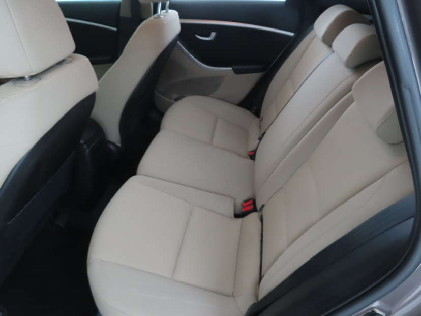 Hyundai i30, 2014