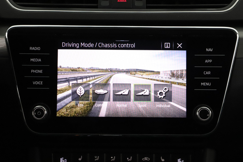Škoda Superb, 2021