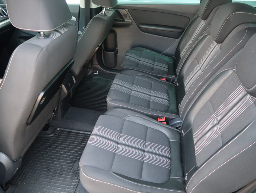Volkswagen Sharan, 2012
