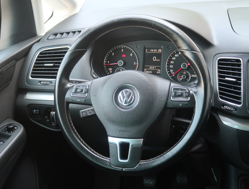 Volkswagen Sharan, 2012