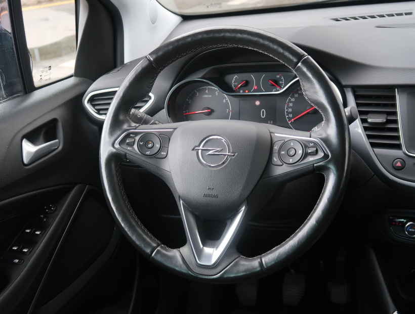 Opel Crossland, 2022