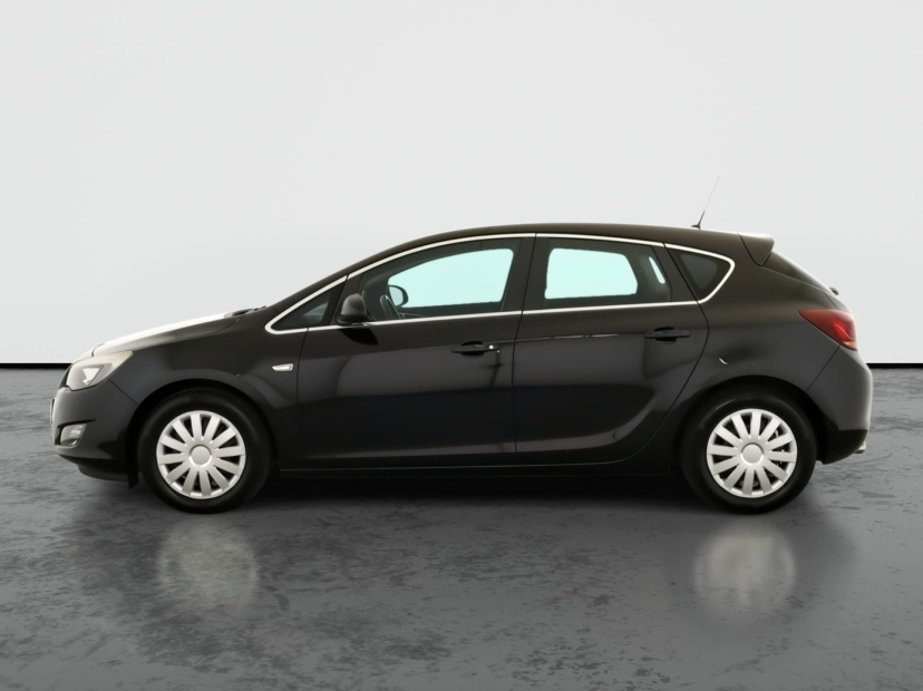 Opel Astra, 2011
