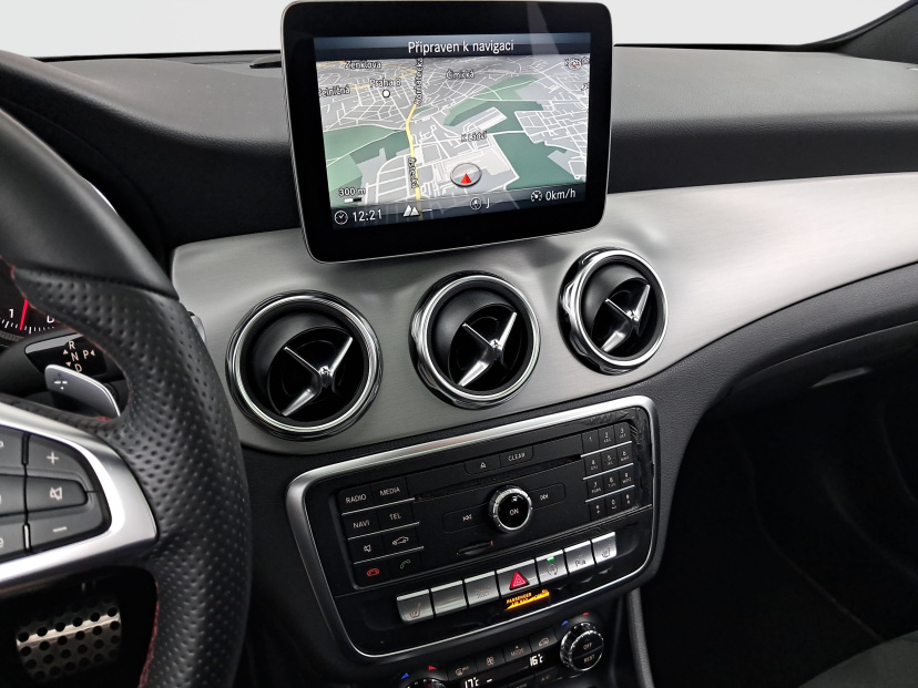 Mercedes-Benz GLA, 2018