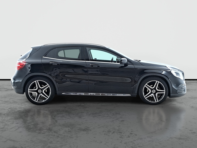 Mercedes-Benz GLA, 2018