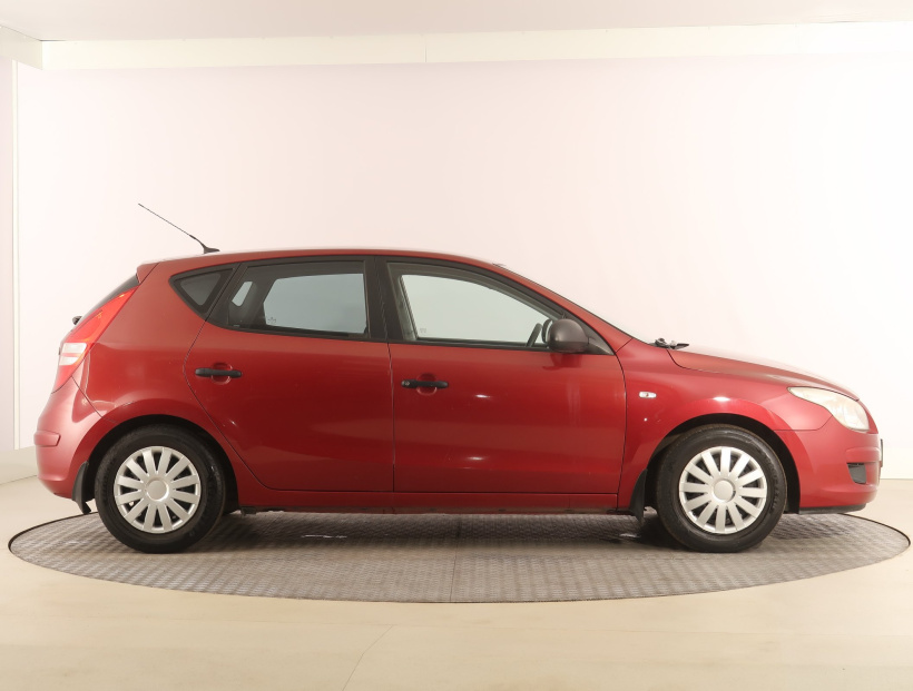 Hyundai i30, 2008