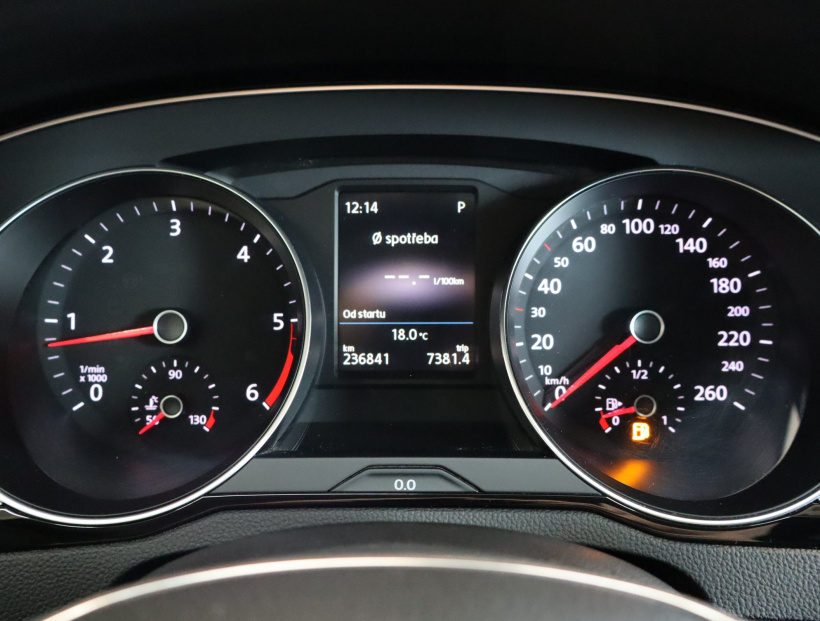 Volkswagen Passat, 2017