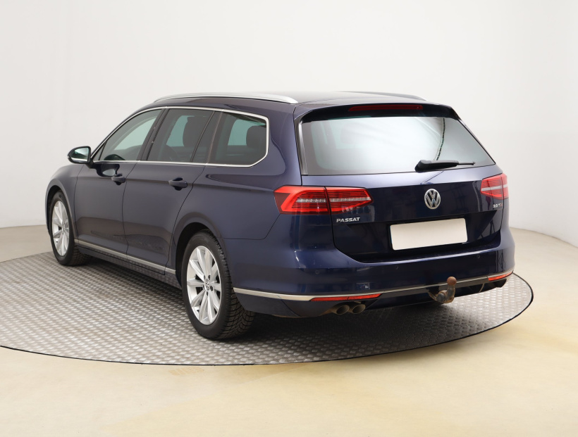 Volkswagen Passat, 2017