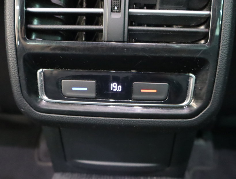 Volkswagen Passat, 2017