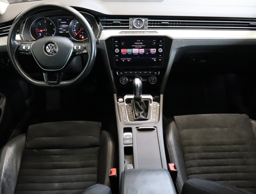 Volkswagen Passat, 2017