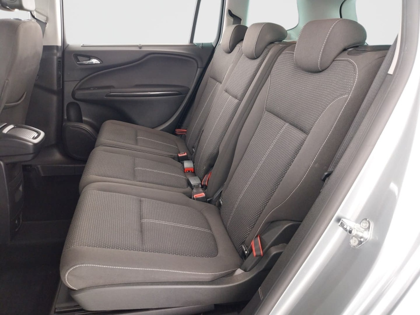Opel Zafira Tourer, 2015