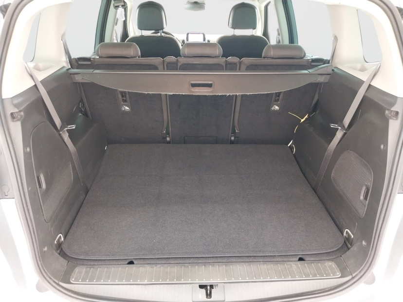 Opel Zafira Tourer, 2015