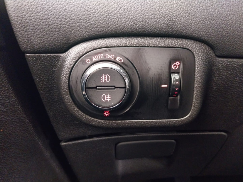 Opel Zafira Tourer, 2015
