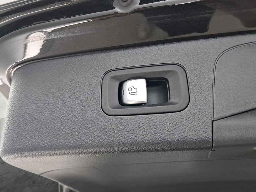 Mercedes-Benz GLC, 2017