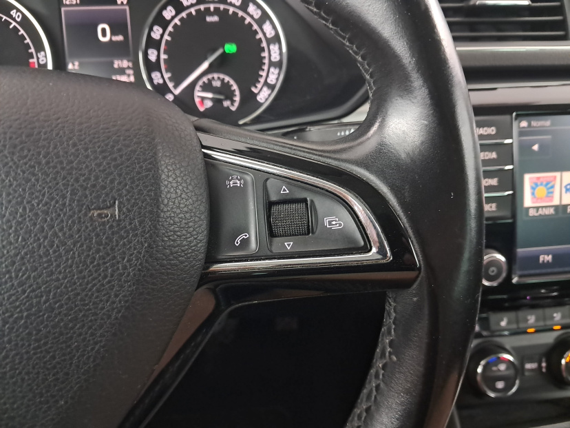 Škoda Superb, 2015
