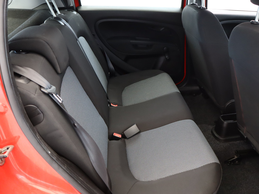 Fiat Punto, 2011