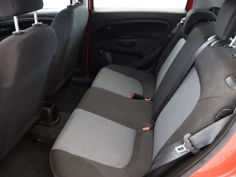 Fiat Punto, 2011