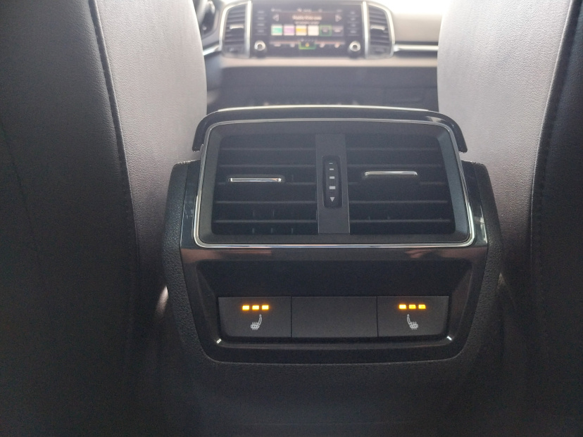 Škoda Karoq, 2021