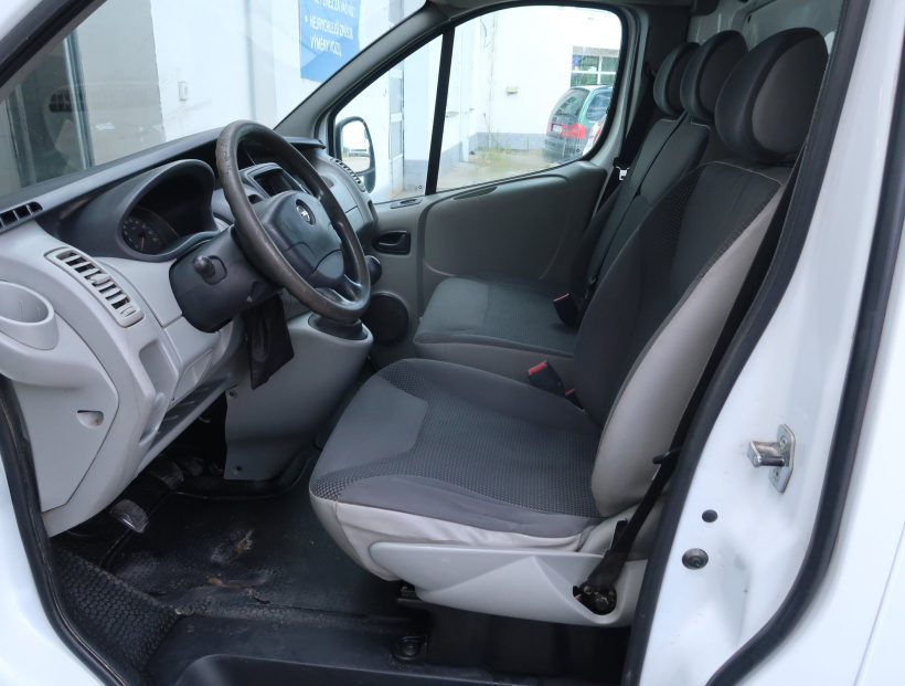 Opel Vivaro, 2013
