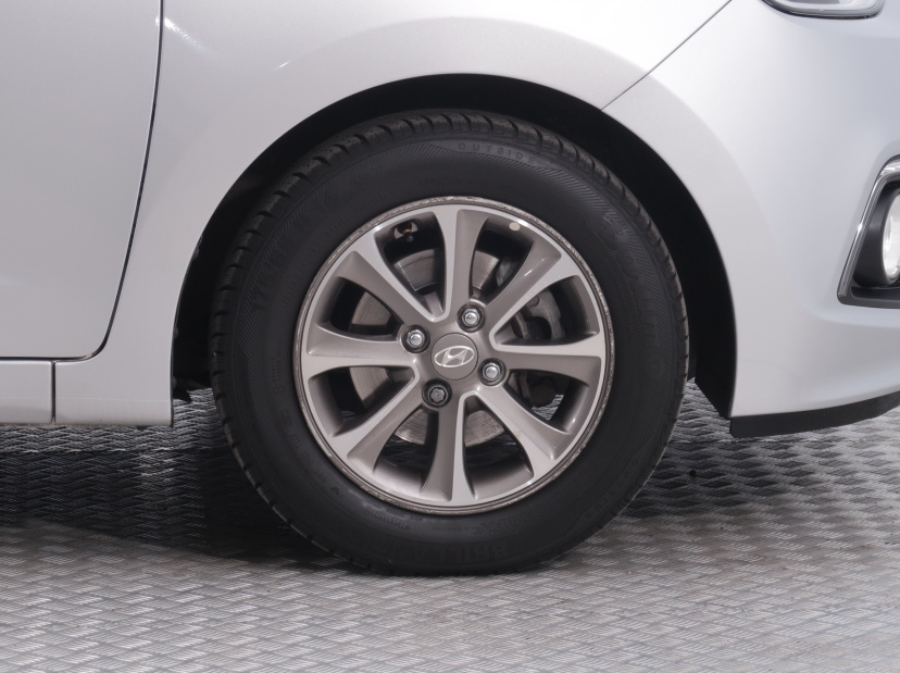 Hyundai i10, 2013