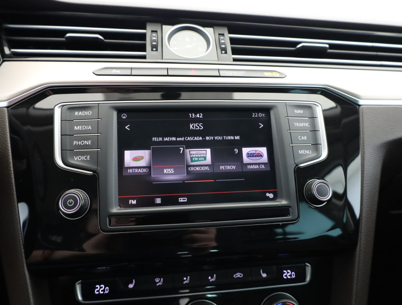 Volkswagen Passat, 2016