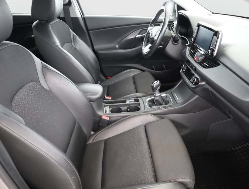 Hyundai i30 Fastback, 2018
