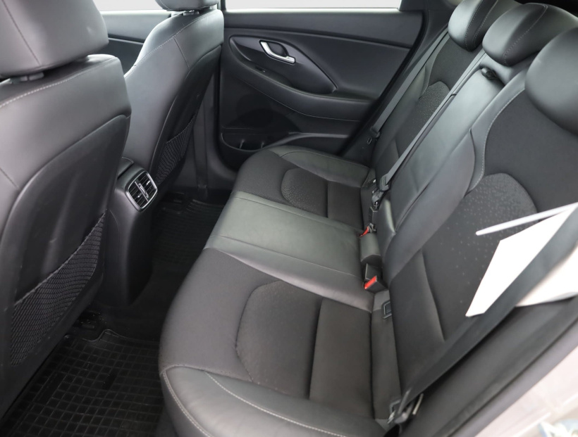 Hyundai i30 Fastback, 2018