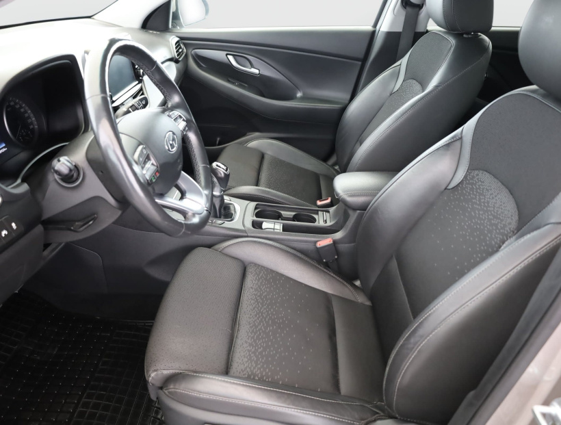 Hyundai i30 Fastback, 2018